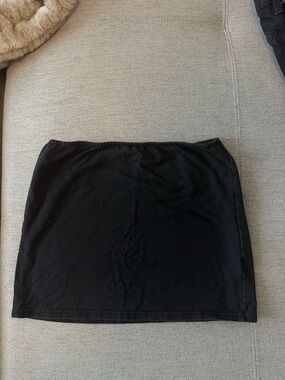 Edikted Classic Black Women's Mini Skirt - Stretch Cotton Blend